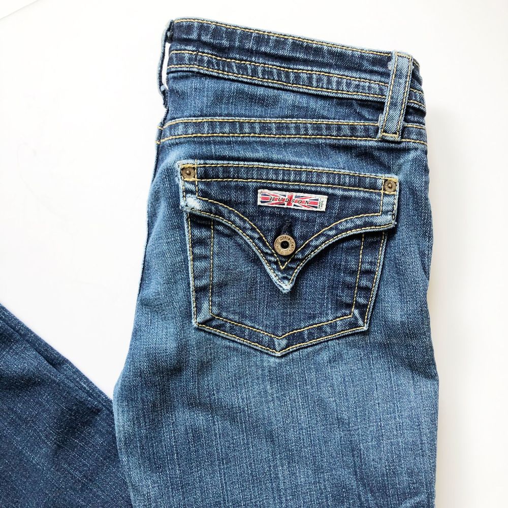 $20 Hudson Jeans Back Flap Pocket Medium Wash